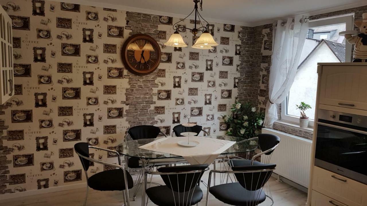 Ferienwohnung Bacharach-Steeger Tal エクステリア 写真